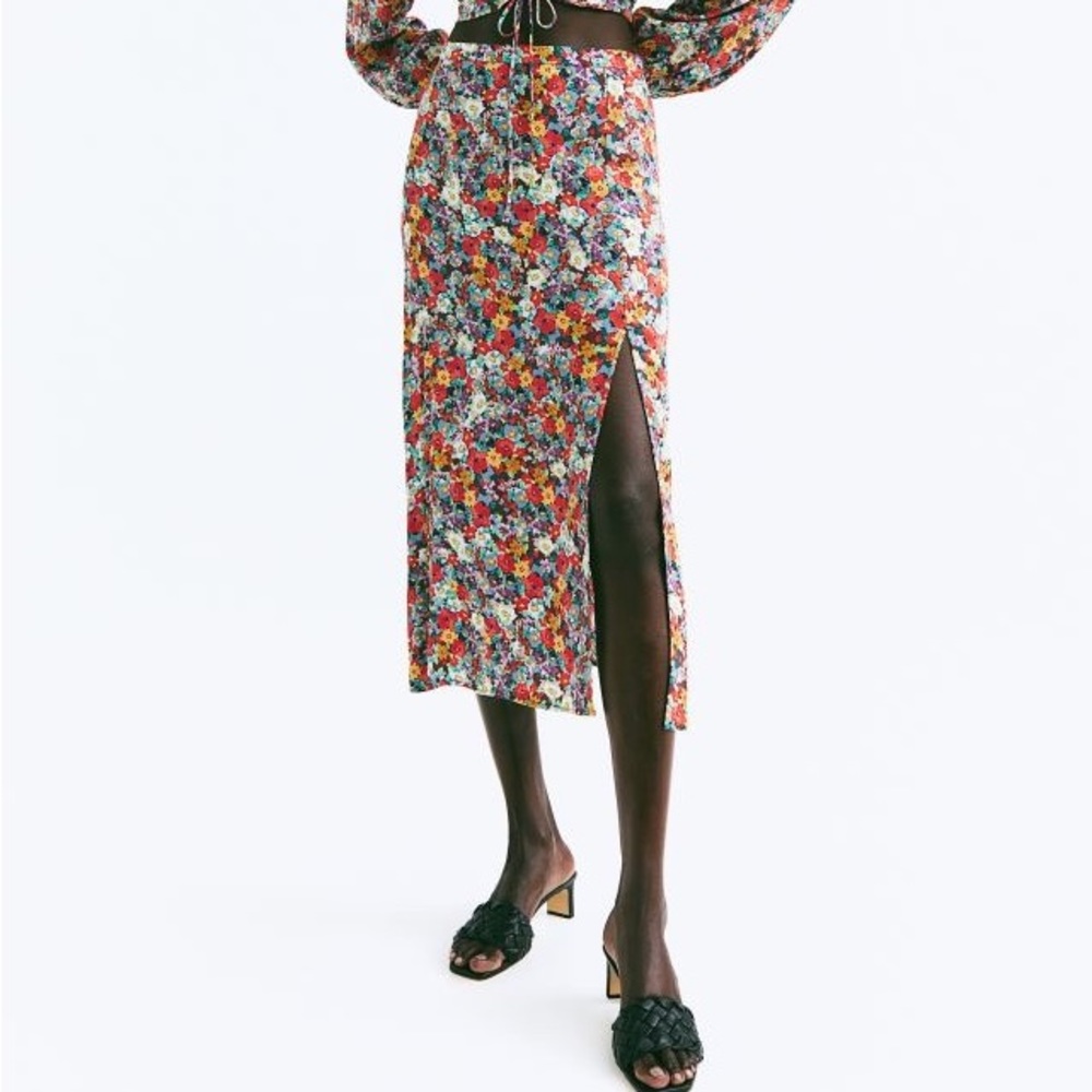 H&M Floral Midi Skirt